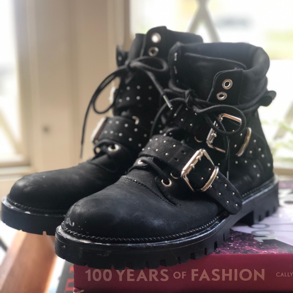 Mountain Brook Hiker Boot